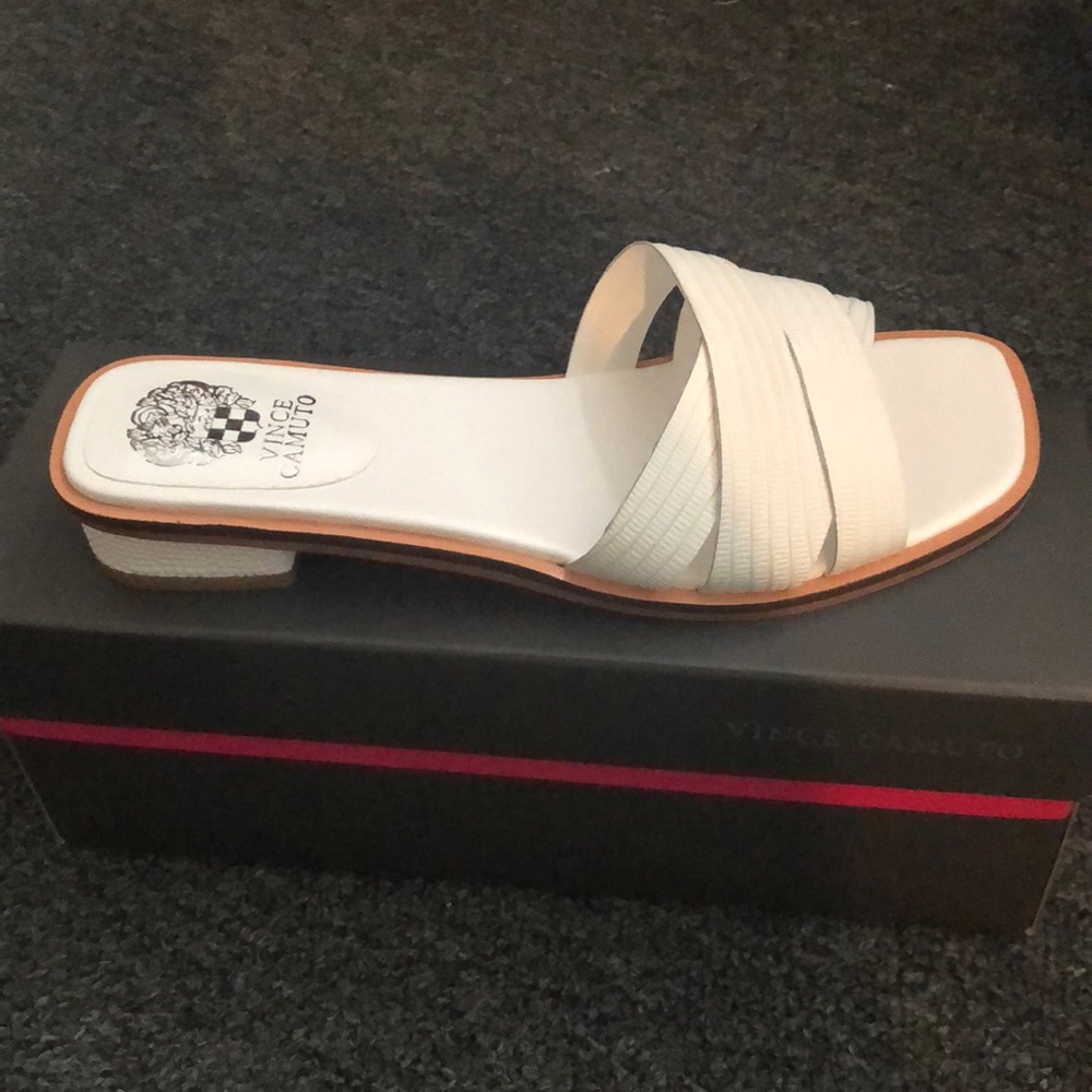 Vince Camuto Ydelle